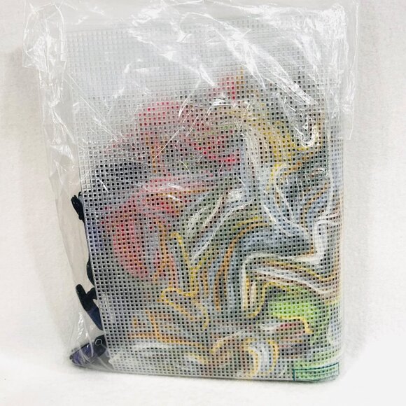 Craftways June Banner Bee Happy Plastic Canvas Kit 12"x18" (2013) - New/Sealed - Picture 5 of 5